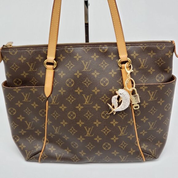 Authentic Louis Vuitton Lock & Key with unbranded Bagcharm, Keycharm, Keychain - Picture 3 of 8